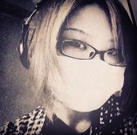 Luna。
